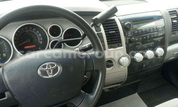 Acheter Import Voiture Toyota Tundra Gris à Douala, Littoral Cameroon Acheter Import Voiture Toyota Tundra Gris à Douala, Littoral Cameroon