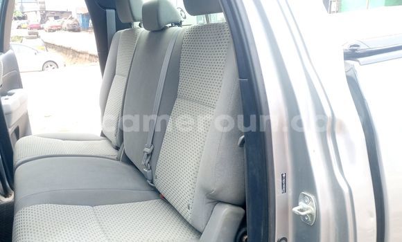 Acheter Import Voiture Toyota Tundra Gris à Douala, Littoral Cameroon Acheter Import Voiture Toyota Tundra Gris à Douala, Littoral Cameroon