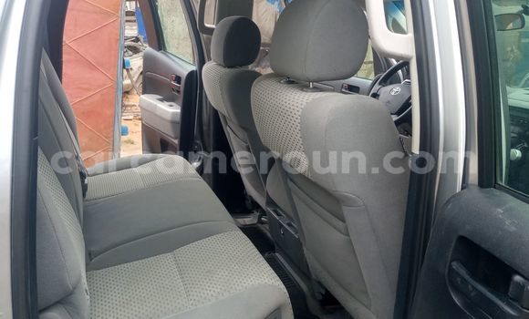 Acheter Import Voiture Toyota Tundra Gris à Douala, Littoral Cameroon Acheter Import Voiture Toyota Tundra Gris à Douala, Littoral Cameroon