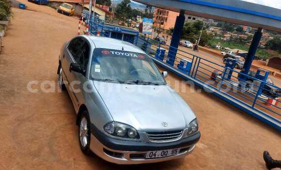 Sayi Na hannu Toyota Avensis Sauran Mota in Yaounde a Babban Kamaru