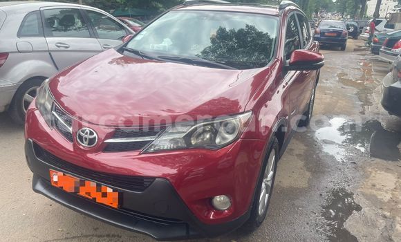 Acheter Occasion Voiture Toyota RAV4 Rouge à Douala, Littoral Cameroon