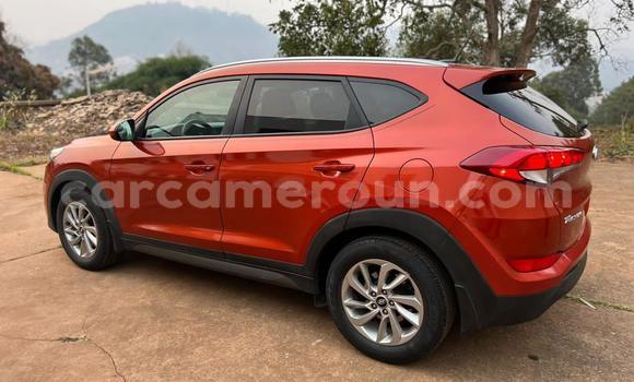 Acheter Neuf Voiture Hyundai Santa Fe Rouge à Yaoundé, Central Cameroon Acheter Neuf Voiture Hyundai Santa Fe Rouge à Yaoundé, Central Cameroon