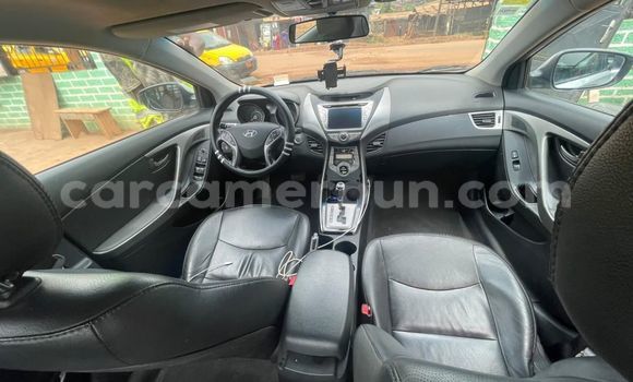 Acheter Occasion Voiture Hyundai Elantra Gris à Yaoundé, Central Cameroon Acheter Occasion Voiture Hyundai Elantra Gris à Yaoundé, Central Cameroon