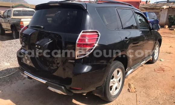 Acheter Occasion Voiture Toyota RAV4 Noir à Yaoundé, Central Cameroon Acheter Occasion Voiture Toyota RAV4 Noir à Yaoundé, Central Cameroon