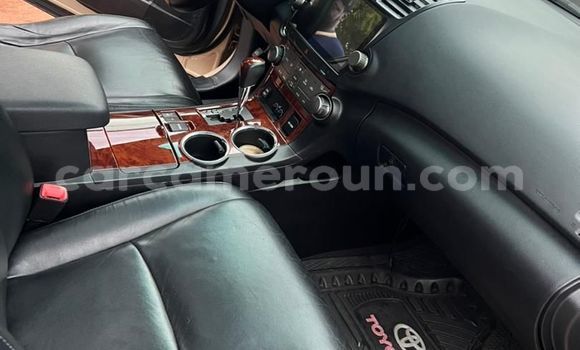 Acheter Occasion Voiture Toyota Highlander Autre à Yaoundé, Central Cameroon Acheter Occasion Voiture Toyota Highlander Autre à Yaoundé, Central Cameroon