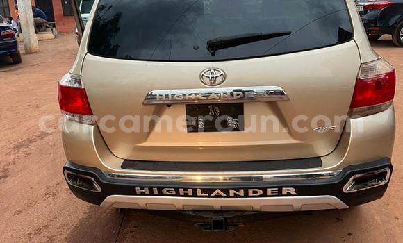 Acheter Occasion Voiture Toyota Highlander Autre à Yaoundé, Central Cameroon Acheter Occasion Voiture Toyota Highlander Autre à Yaoundé, Central Cameroon
