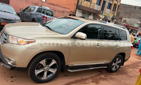 Acheter Occasion Voiture Toyota Highlander Autre à Yaoundé, Central Cameroon Acheter Occasion Voiture Toyota Highlander Autre à Yaoundé, Central Cameroon