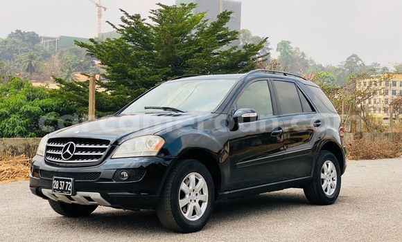 Acheter Occasion Voiture Mercedes‒Benz GLK-klasse Noir à Yaoundé, Central Cameroon Acheter Occasion Voiture Mercedes‒Benz GLK-klasse Noir à Yaoundé, Central Cameroon