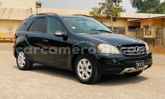 Acheter Occasion Voiture Mercedes‒Benz GLK-klasse Noir à Yaoundé, Central Cameroon Acheter Occasion Voiture Mercedes‒Benz GLK-klasse Noir à Yaoundé, Central Cameroon
