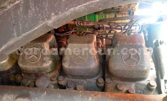 Buy Used Mercedes‒Benz 2632 Other Truck in Douala in Littoral Cameroon Buy Used Mercedes‒Benz 2632 Other Truck in Douala in Littoral Cameroon