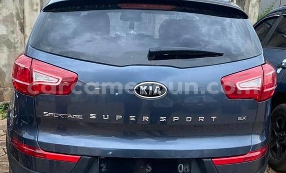 Acheter Occasion Voiture Kia Sportage Bleu à Yaoundé, Central Cameroon Acheter Occasion Voiture Kia Sportage Bleu à Yaoundé, Central Cameroon