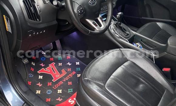 Acheter Occasion Voiture Kia Sportage Bleu à Yaoundé, Central Cameroon Acheter Occasion Voiture Kia Sportage Bleu à Yaoundé, Central Cameroon