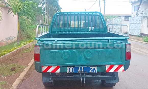 Sayi Na hannu Toyota Hilux Green Mota in Yaounde a Babban Kamaru Sayi Na hannu Toyota Hilux Green Mota in Yaounde a Babban Kamaru