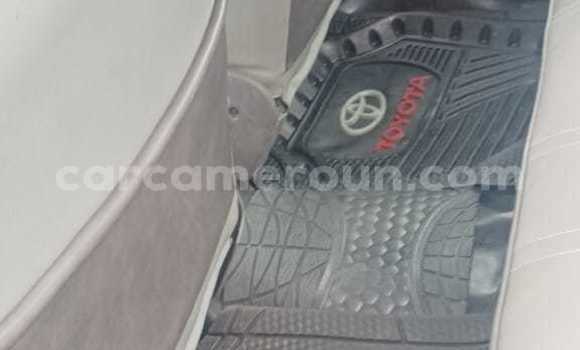 Sayi Na hannu Toyota Hilux Green Mota in Yaounde a Babban Kamaru Sayi Na hannu Toyota Hilux Green Mota in Yaounde a Babban Kamaru