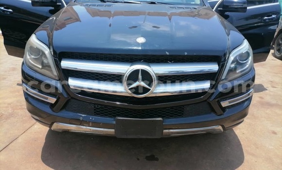 Acheter Occasion Voiture Mercedes‒Benz GL–Class Noir à Yaoundé, Central Cameroon Acheter Occasion Voiture Mercedes‒Benz GL–Class Noir à Yaoundé, Central Cameroon