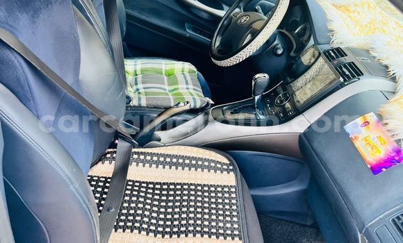 Acheter Occasion Voiture Toyota Blade Blanc à Yaoundé, Central Cameroon Acheter Occasion Voiture Toyota Blade Blanc à Yaoundé, Central Cameroon