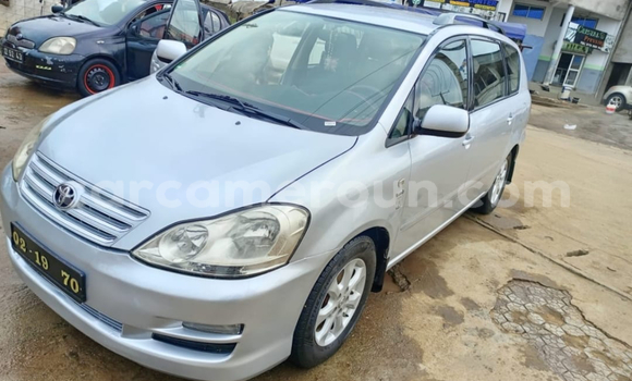 Buy Import Toyota Avensis Beige Car in Douala in Littoral Cameroon