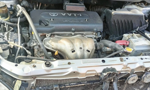 Sayi Imported Toyota Avensis M Mota in Douala a Ƙasar Kamaru Sayi Imported Toyota Avensis M Mota in Douala a Ƙasar Kamaru
