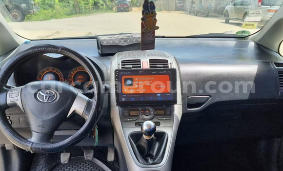 Sayi Imported Toyota Auris M Mota in Douala a Ƙasar Kamaru Sayi Imported Toyota Auris M Mota in Douala a Ƙasar Kamaru