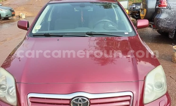 Sayi Imported Toyota Avensis Red Mota in Yaounde a Babban Kamaru Sayi Imported Toyota Avensis Red Mota in Yaounde a Babban Kamaru