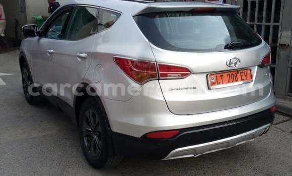 Acheter Occasion Voiture Hyundai Santa Fe Gris à Douala, Littoral Cameroon Acheter Occasion Voiture Hyundai Santa Fe Gris à Douala, Littoral Cameroon