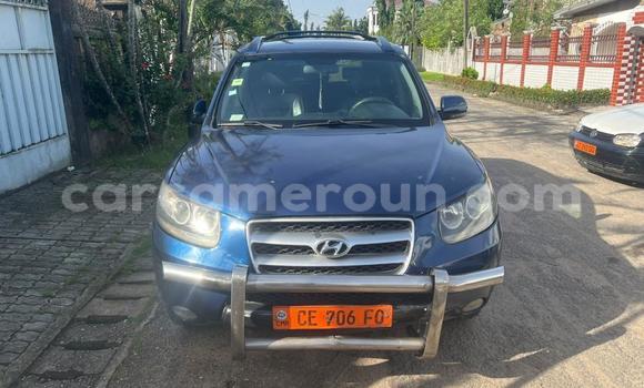 Sayi Na hannu Hyundai Santa Fe Blue Mota in Douala a Ƙasar Kamaru Sayi Na hannu Hyundai Santa Fe Blue Mota in Douala a Ƙasar Kamaru