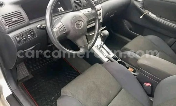 Sayi Na hannu Toyota Corolla Azurfa Mota in Douala a Ƙasar Kamaru Sayi Na hannu Toyota Corolla Azurfa Mota in Douala a Ƙasar Kamaru