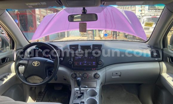 Buy Used Toyota Highlander Other Car in Douala in Littoral Cameroon Buy Used Toyota Highlander Other Car in Douala in Littoral Cameroon