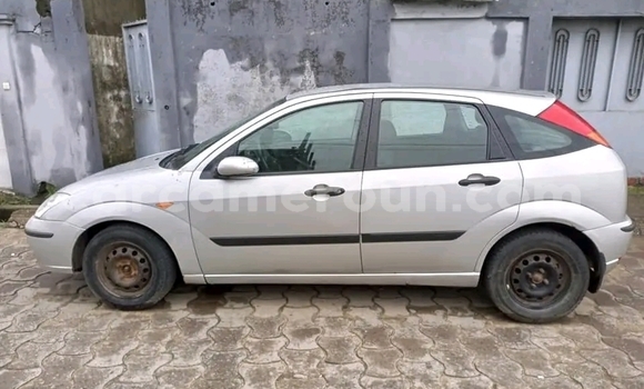 Acheter Occasion Voiture Ford Focus Gris à Douala, Littoral Cameroon Acheter Occasion Voiture Ford Focus Gris à Douala, Littoral Cameroon
