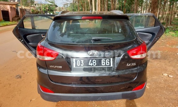 Buy Used Hyundai ix35 Black Car in Yaounde in Central Cameroon