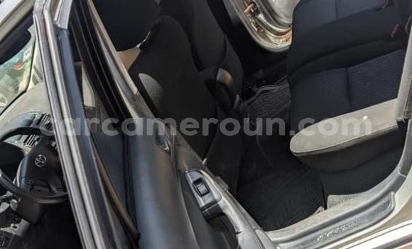 Acheter Occasion Voiture Toyota Avensis Gris à Douala, Littoral Cameroon Acheter Occasion Voiture Toyota Avensis Gris à Douala, Littoral Cameroon