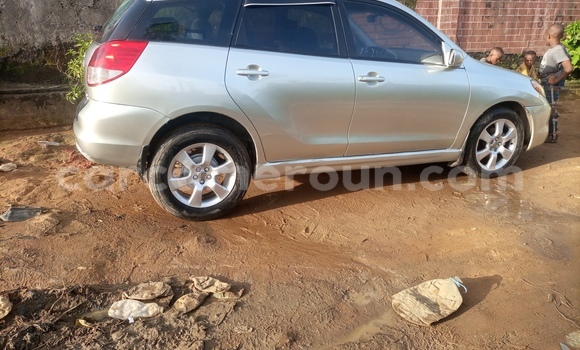 Acheter Occasion Voiture Toyota Matrix Gris à Douala, Littoral Cameroon