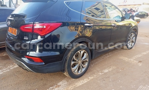 Buy Used Hyundai Santa Fe Black Car in Yaounde in Central Cameroon