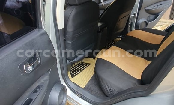 Sayi Na hannu Nissan Qashqai Sauran Mota in Douala a Ƙasar Kamaru Sayi Na hannu Nissan Qashqai Sauran Mota in Douala a Ƙasar Kamaru