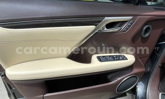 Sayi Imported Lexus RX 350 Black Mota in Douala a Ƙasar Kamaru Sayi Imported Lexus RX 350 Black Mota in Douala a Ƙasar Kamaru
