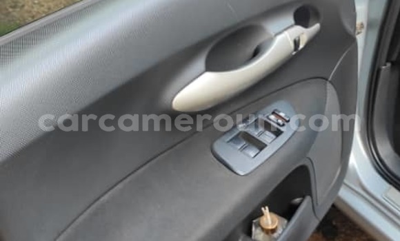 Acheter Occasion Voiture Toyota Auris Beige à Yaoundé, Central Cameroon Acheter Occasion Voiture Toyota Auris Beige à Yaoundé, Central Cameroon