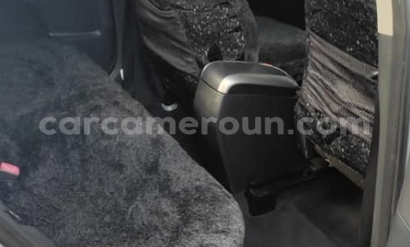 Acheter Occasion Voiture Toyota Auris Beige à Yaoundé, Central Cameroon Acheter Occasion Voiture Toyota Auris Beige à Yaoundé, Central Cameroon