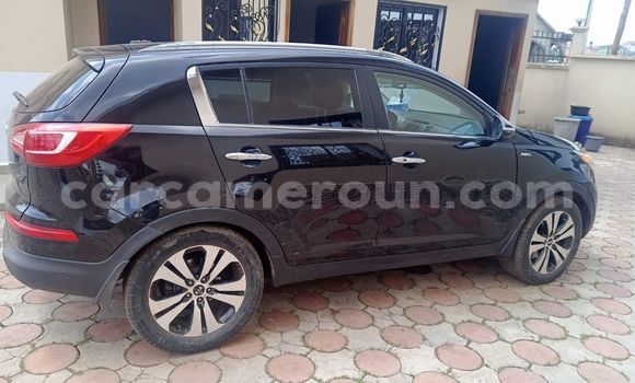 Sayi Na hannu Kia Sportage Black Mota in Douala a Ƙasar Kamaru Sayi Na hannu Kia Sportage Black Mota in Douala a Ƙasar Kamaru