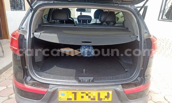 Sayi Na hannu Kia Sportage Black Mota in Douala a Ƙasar Kamaru Sayi Na hannu Kia Sportage Black Mota in Douala a Ƙasar Kamaru