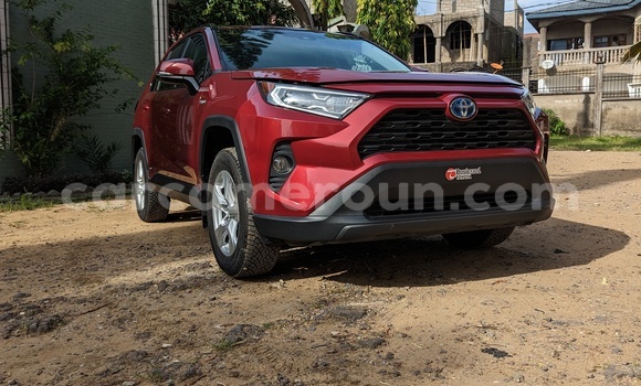 Acheter Import Voiture Toyota RAV4 Rouge à Douala, Littoral Cameroon Acheter Import Voiture Toyota RAV4 Rouge à Douala, Littoral Cameroon