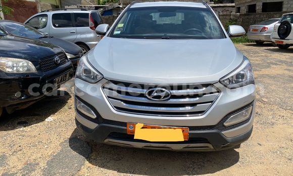 Buy Used Hyundai Santa Fe Silver Car in Douala in Littoral Cameroon