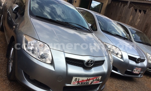 Buy Used Toyota Auris Silver Car in Yaounde in Central Cameroon