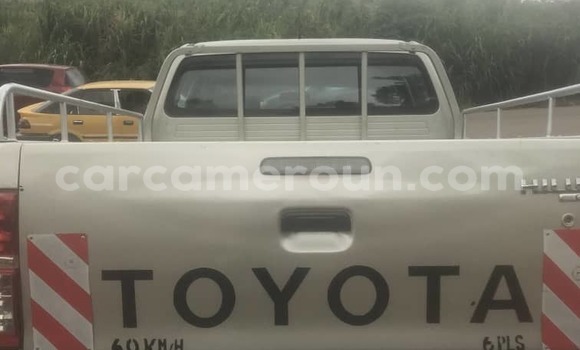 Buy Used Toyota Hilux White Car in Yaounde in Central Cameroon Buy Used Toyota Hilux White Car in Yaounde in Central Cameroon