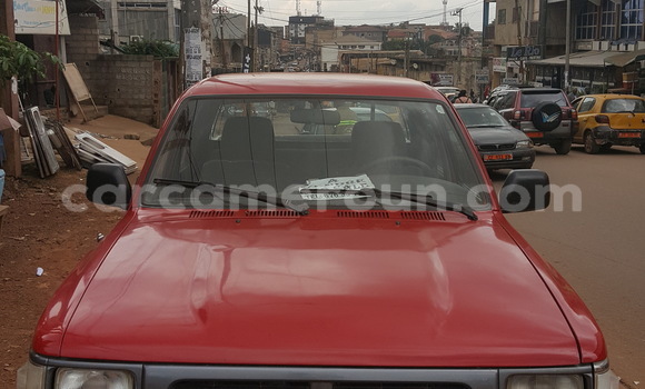 Acheter Occasion Voiture Toyota Hilux Rouge à Yaoundé, Central Cameroon Acheter Occasion Voiture Toyota Hilux Rouge à Yaoundé, Central Cameroon