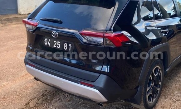 Acheter Neuf Voiture Toyota RAV4 Noir à Yaoundé, Central Cameroon Acheter Neuf Voiture Toyota RAV4 Noir à Yaoundé, Central Cameroon