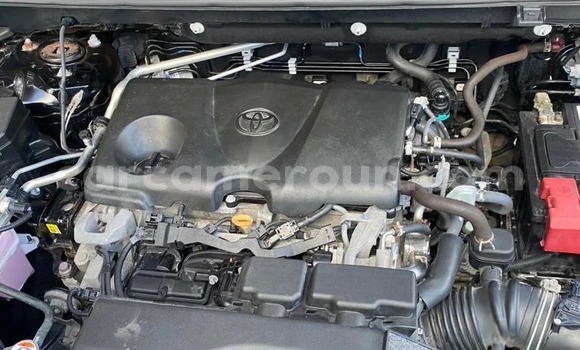 Acheter Neuf Voiture Toyota RAV4 Noir à Yaoundé, Central Cameroon Acheter Neuf Voiture Toyota RAV4 Noir à Yaoundé, Central Cameroon