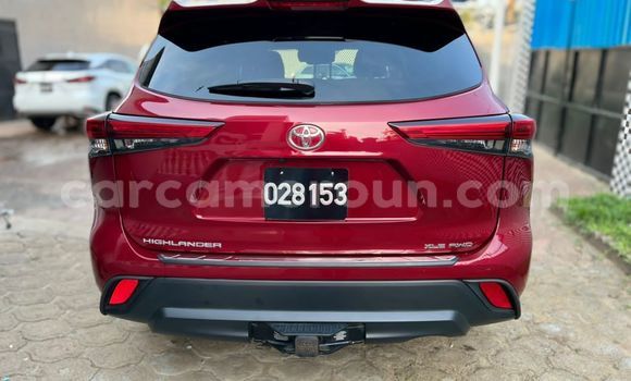 Sayi Sabo Toyota Highlander Red Mota in Yaounde a Babban Kamaru Sayi Sabo Toyota Highlander Red Mota in Yaounde a Babban Kamaru