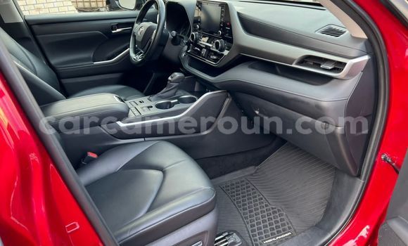 Sayi Sabo Toyota Highlander Red Mota in Yaounde a Babban Kamaru Sayi Sabo Toyota Highlander Red Mota in Yaounde a Babban Kamaru