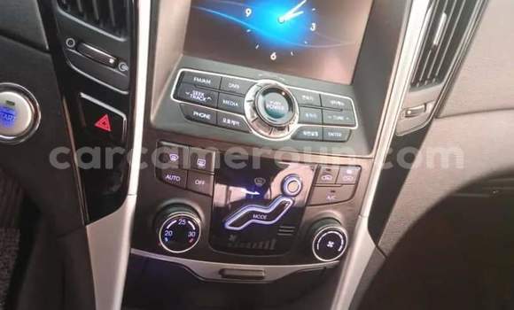Buy Used Hyundai Sonata Black Car in Yaounde in Central Cameroon Buy Used Hyundai Sonata Black Car in Yaounde in Central Cameroon