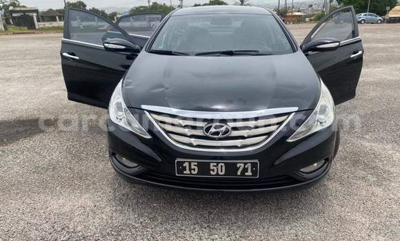 Buy Used Hyundai Sonata Black Car in Yaounde in Central Cameroon